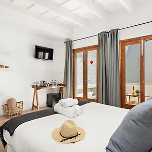 Hotel Boutique Ses 5 Claus Ciutadella (Menorca)