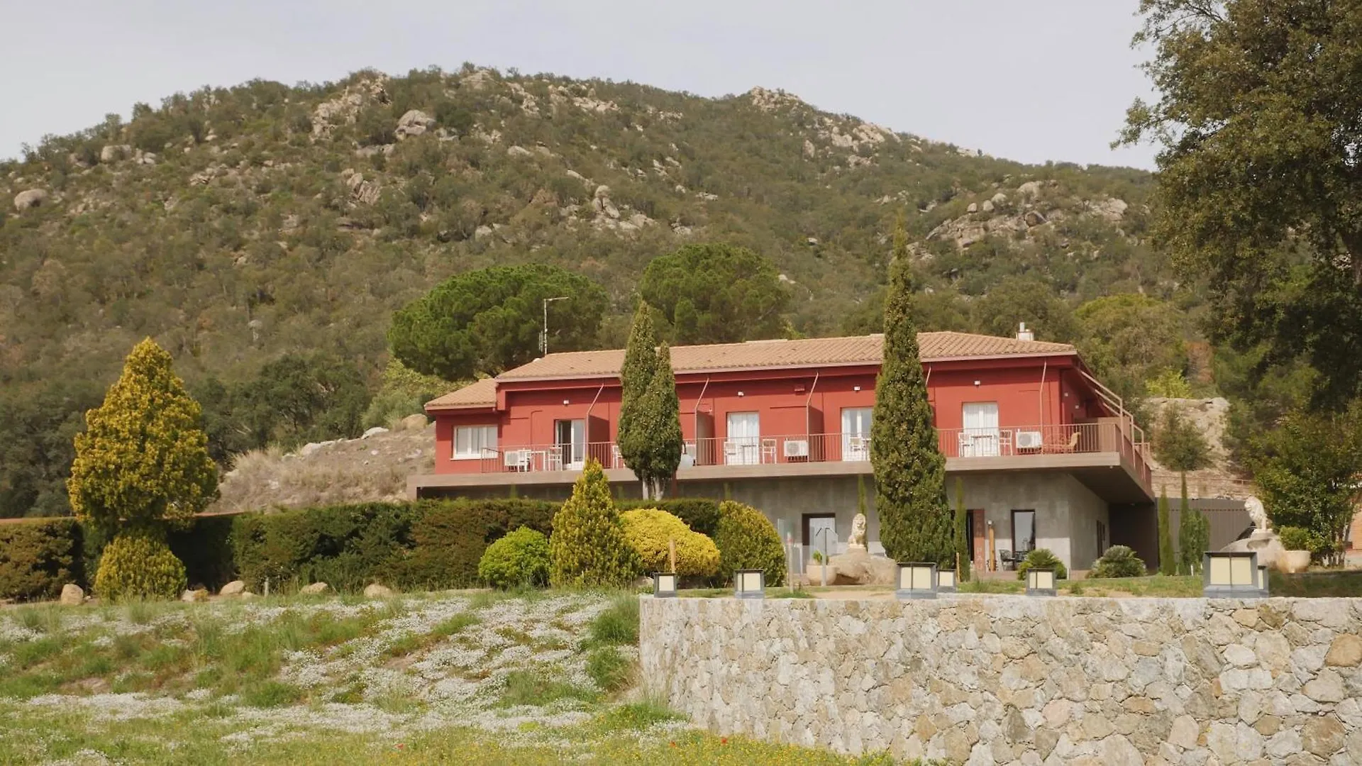 Hostal Rural Can Pau Cantallops Guest house